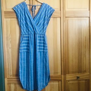 Universal Threads Cap Sleeve Midi Dress